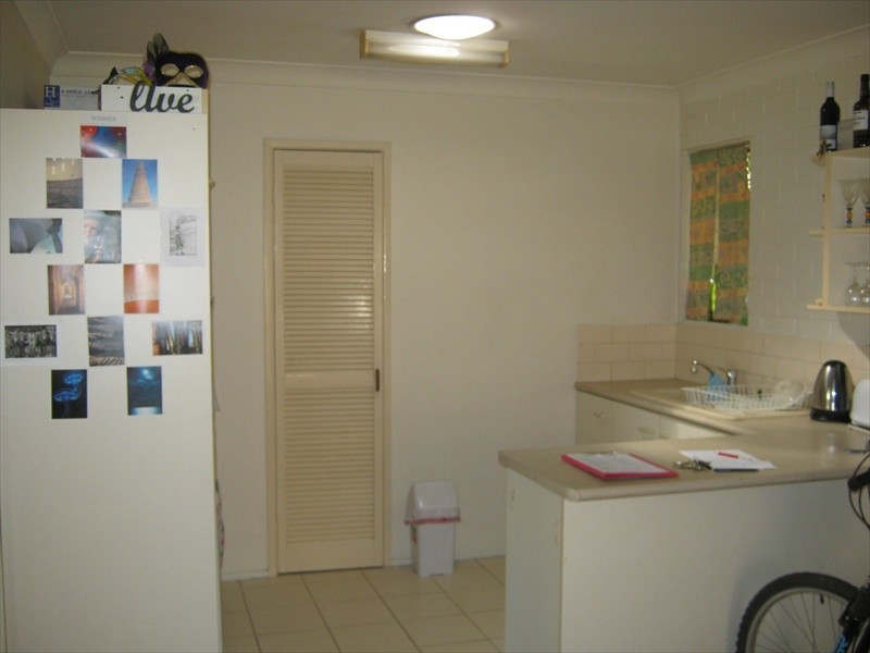 2/10 Goonawarra Drive, Mooloolaba QLD 4557