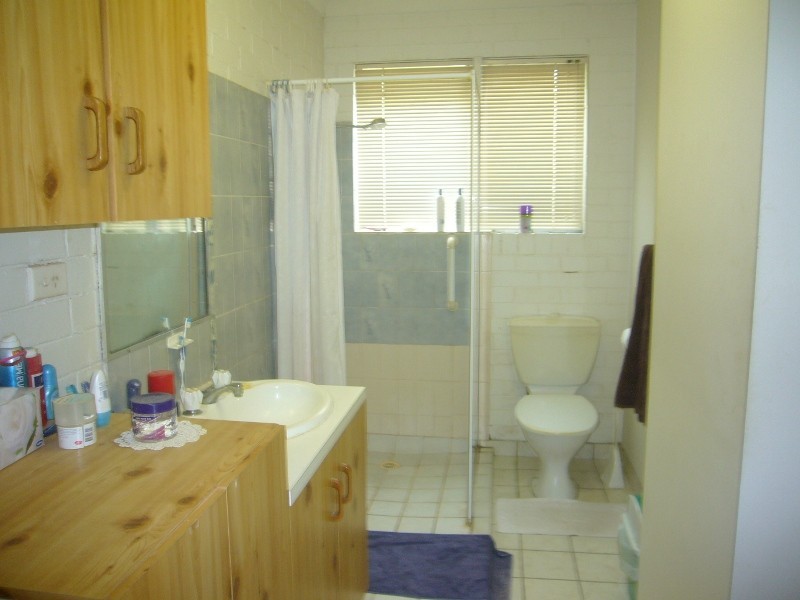 2/10 Goonawarra Drive, Mooloolaba QLD 4557