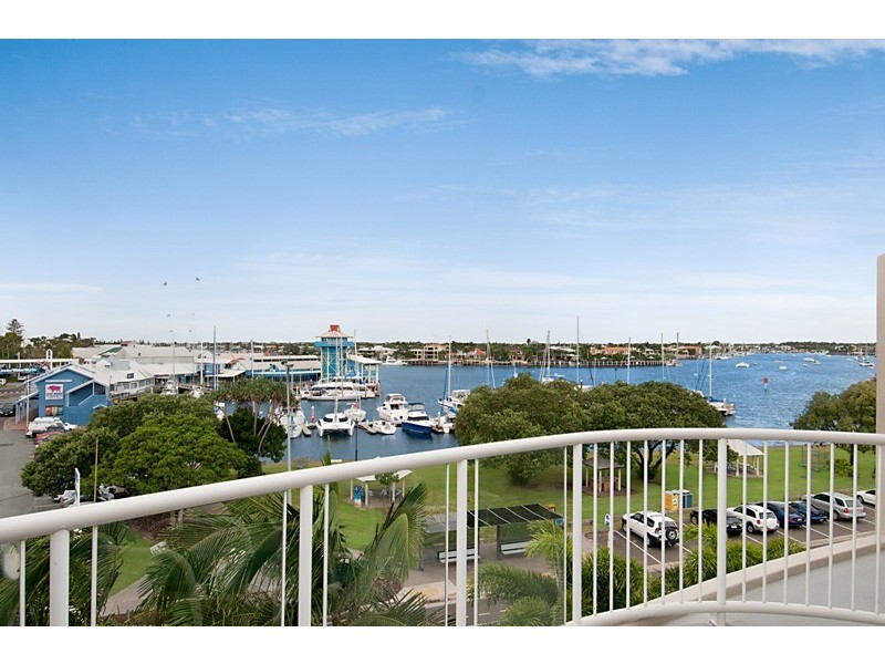 Unit 33 River Esplanade, Mooloolaba QLD 4557