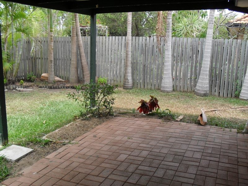 7 Avondale Place, Little Mountain QLD 4551