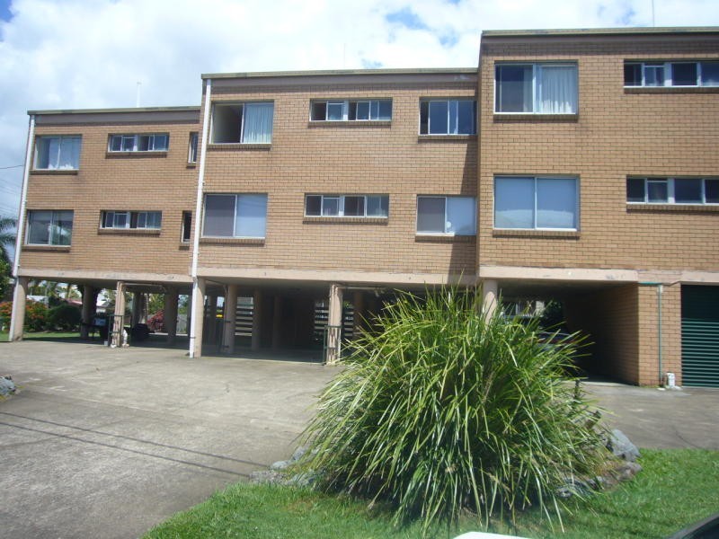 2/14 Tarcoola Avenue, Mooloolaba QLD 4557