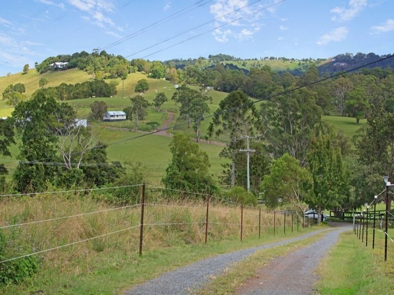 Mapleton QLD 4560