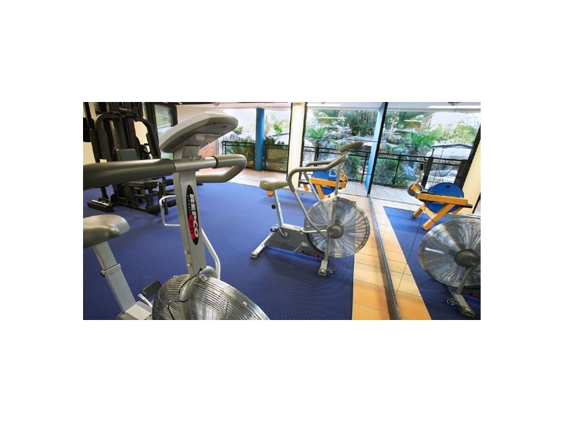 Unit 8 Caribbean Brisbane Road, Mooloolaba QLD 4557