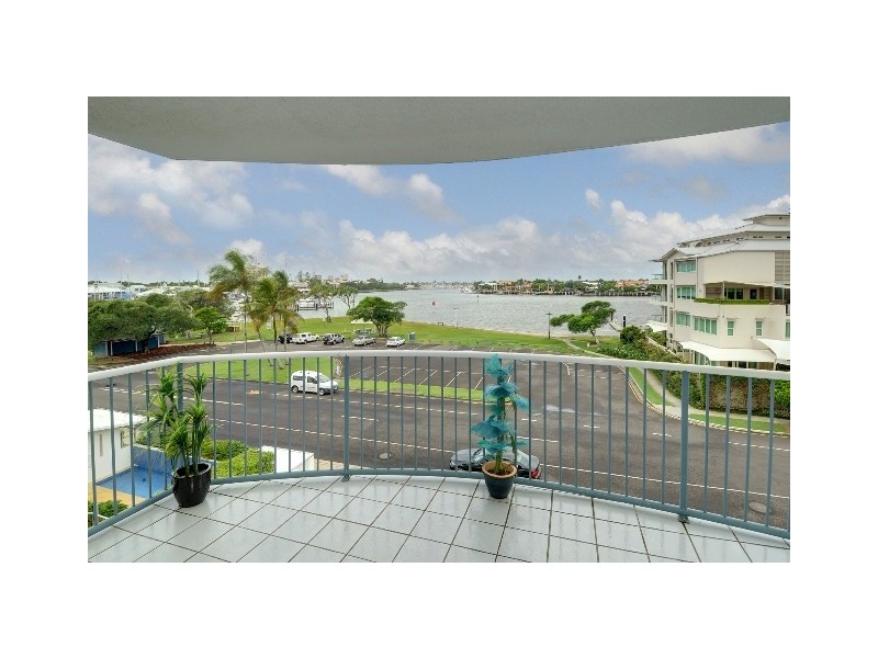 10/90 River Esplanade, Mooloolaba QLD 4557