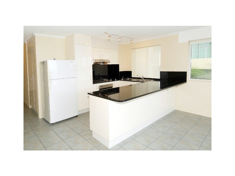 10/90 River Esplanade, Mooloolaba QLD 4557