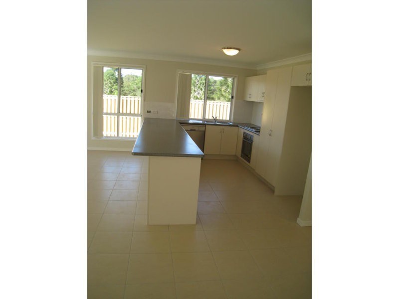 30 Presentation Boulevard, Nambour QLD 4560