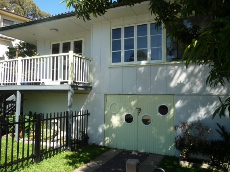 7 Bradman Avenue, Maroochydore QLD 4558