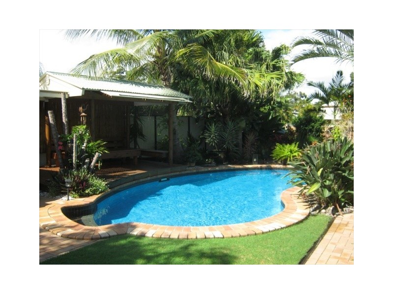 26 Karawatha Drive, Mountain Creek QLD 4557