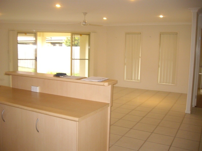 215 University Way, Sippy Downs QLD 4556