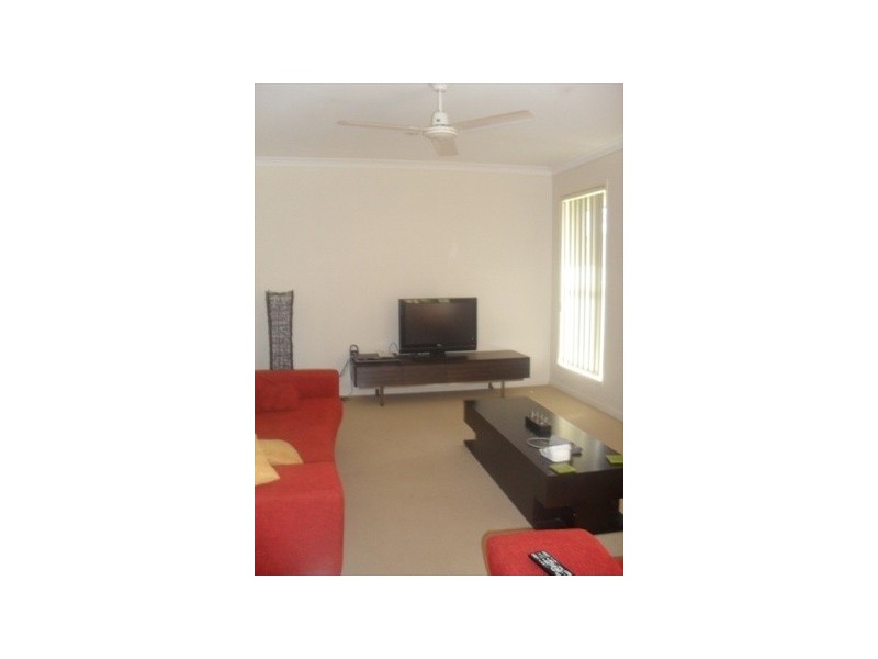 215 University Way, Sippy Downs QLD 4556