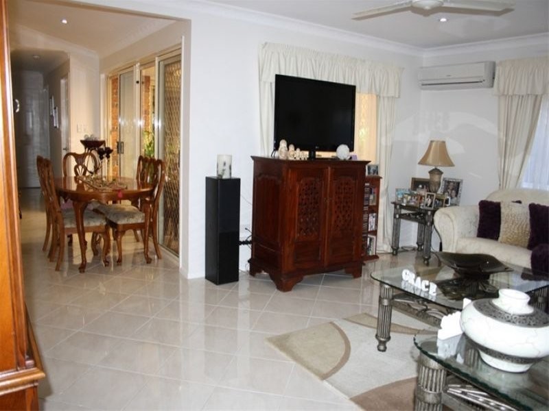 UNIT 120 REGENTS LANDING 19 ARWEN STREET, Maroochydore QLD 4558