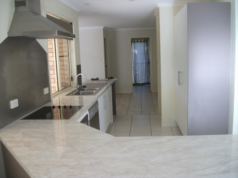 3 Beaverbrook Circuit, Sippy Downs QLD 4556