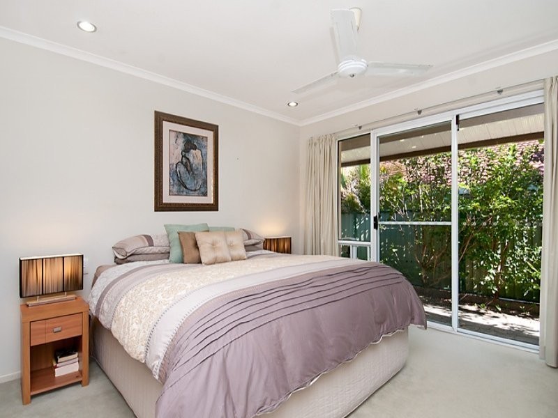 102 Karawatha Drive, Mountain Creek QLD 4557