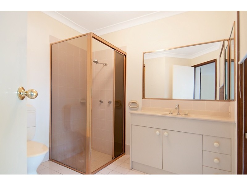 111 Karawatha Drive, Mountain Creek QLD 4557