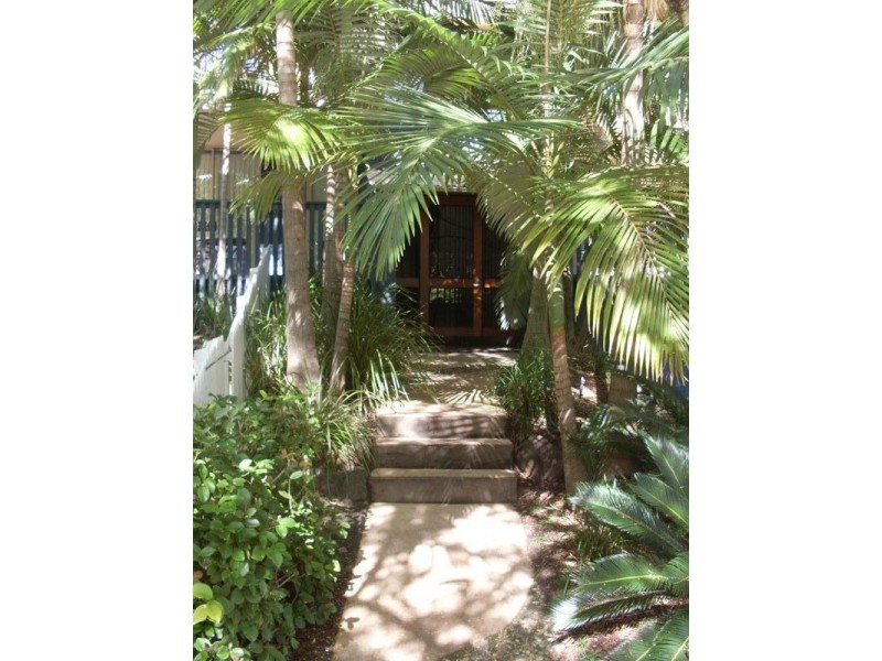 2/75 Parkyn Parade, Mooloolaba QLD 4557