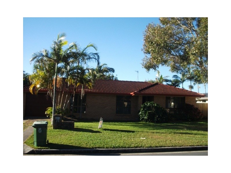 23 Sunbird Chase, Buddina QLD 4575
