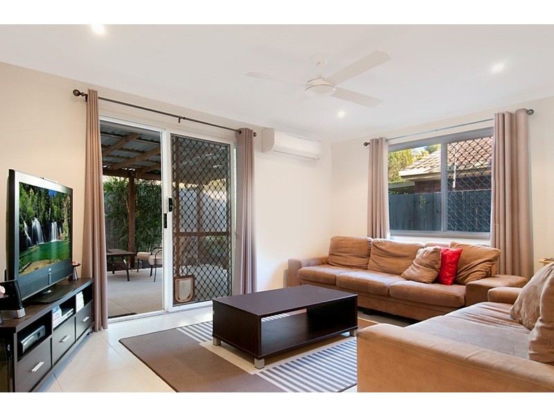 Unit 2 Villa Barbara 34 Cooinda Crescent, Maroochydore QLD 4558