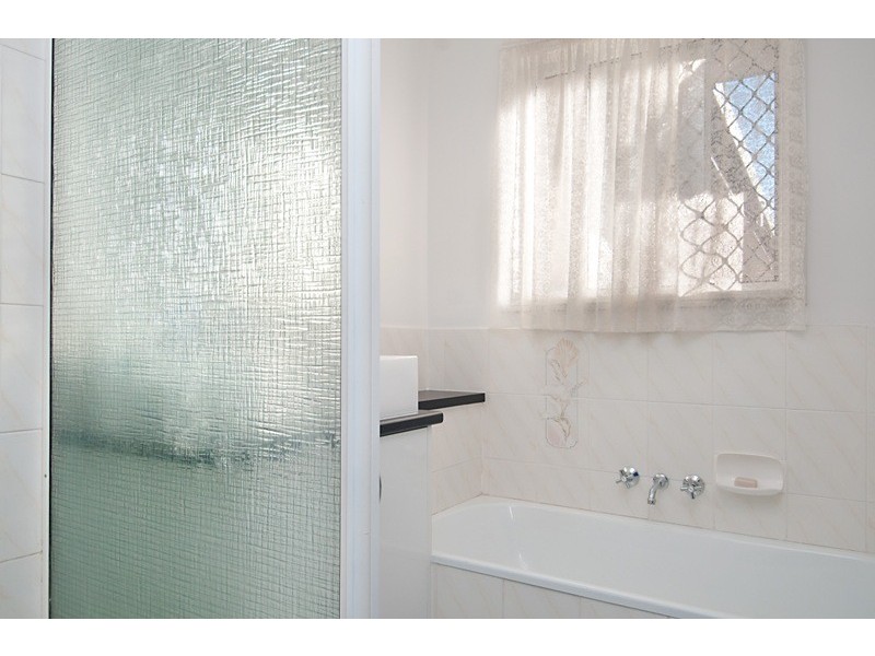 Unit 2 Villa Barbara 34 Cooinda Crescent, Maroochydore QLD 4558