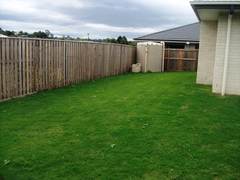 4 Old Davey Court, Nambour QLD 4560