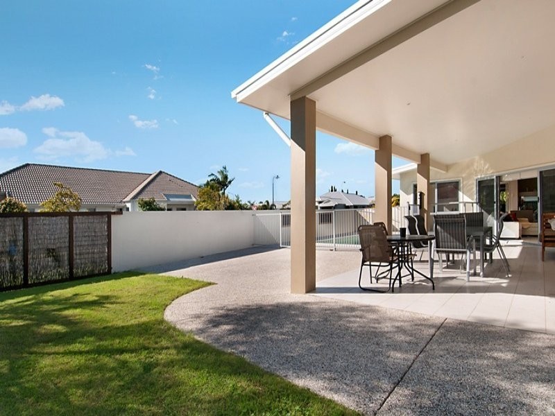 18 Margarita Court, Kawana Island QLD 4575