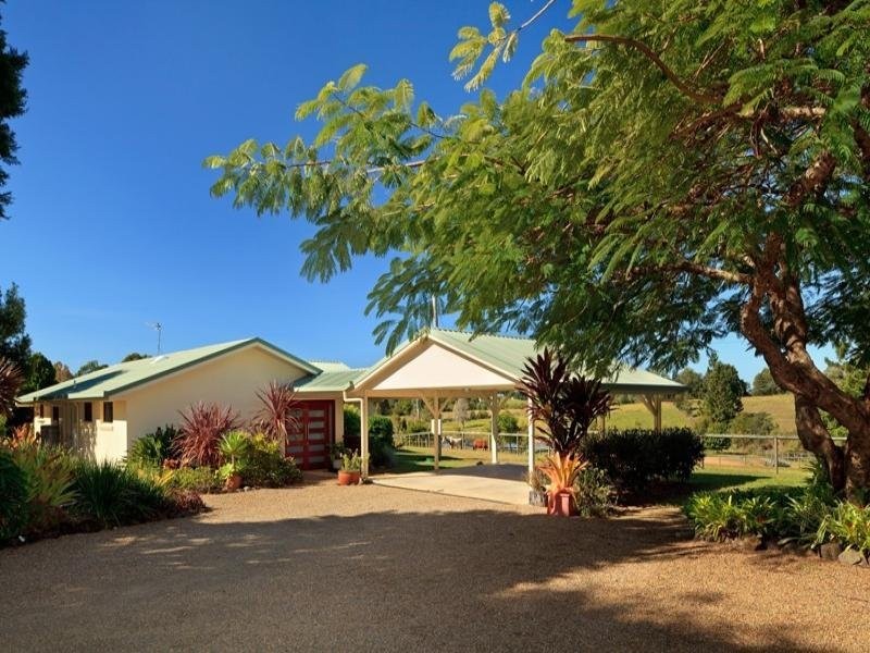 173 Ocean View Rd, Cooroy QLD 4563