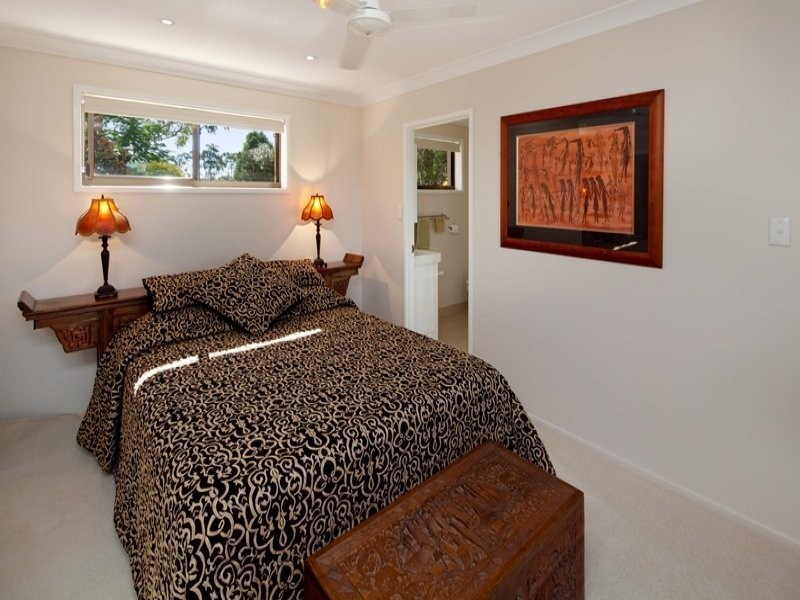 173 Ocean View Rd, Cooroy QLD 4563