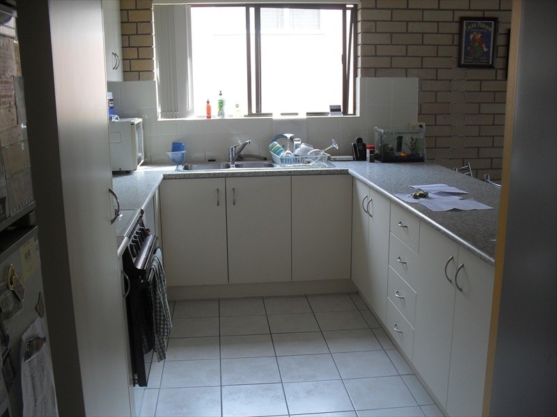 4/61 Bradman Avenue, Maroochydore QLD 4558