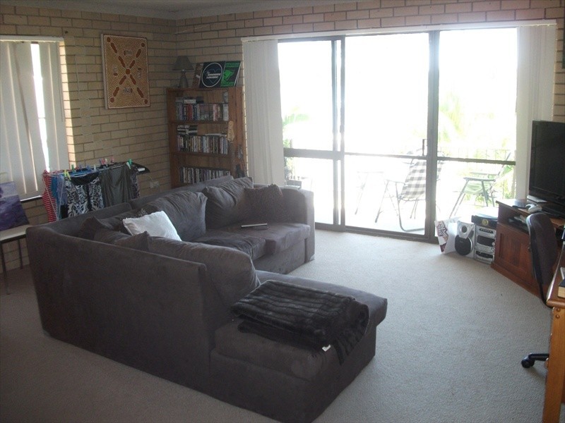 4/61 Bradman Avenue, Maroochydore QLD 4558