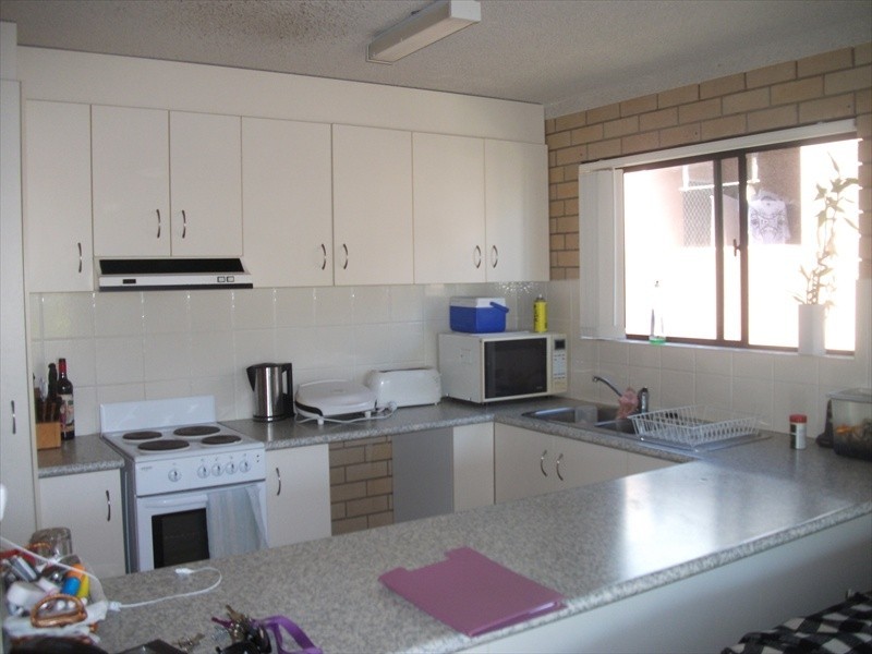 4/61 Bradman Avenue, Maroochydore QLD 4558