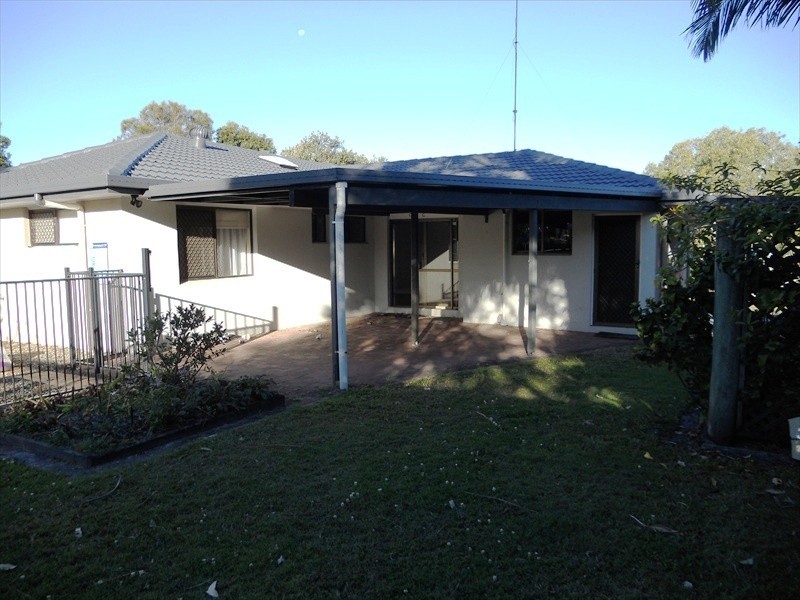 50 Brentwood Avenue, Mooloolaba QLD 4557