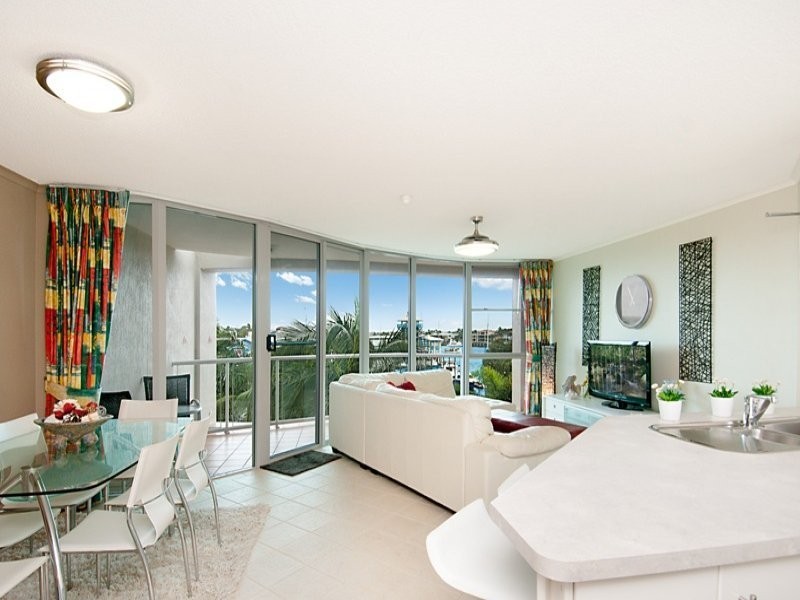 42 River Esplanade, Mooloolaba QLD 4557