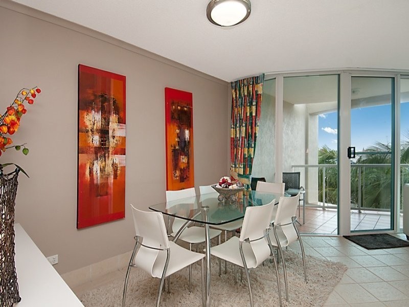 42 River Esplanade, Mooloolaba QLD 4557