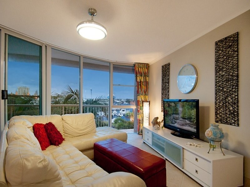 42 River Esplanade, Mooloolaba QLD 4557