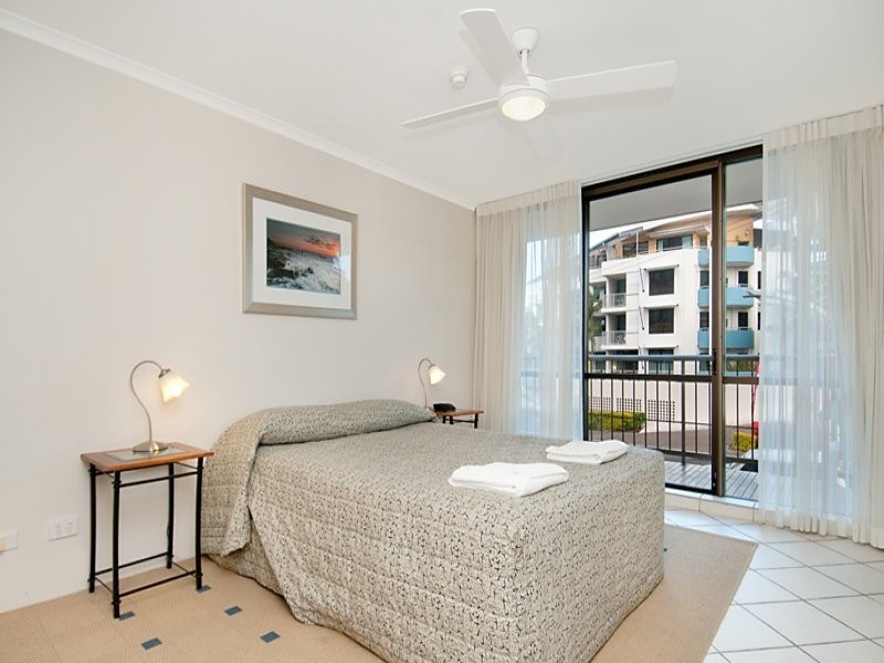 Unit 4 Seaview 143 Mooloolaba Esplanade, Mooloolaba QLD 4557