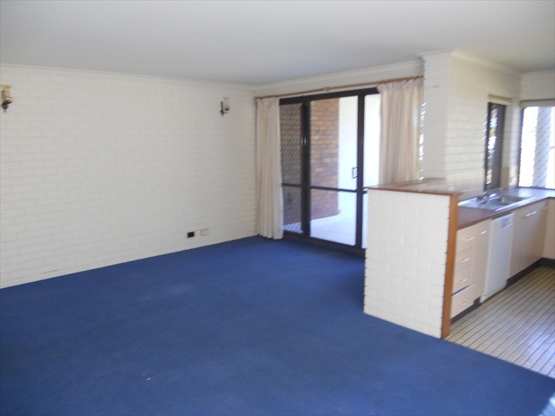 2/93 Parkyn Parade, Mooloolaba QLD 4557