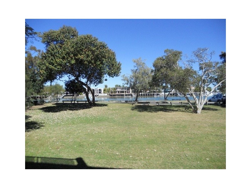 2/93 Parkyn Parade, Mooloolaba QLD 4557