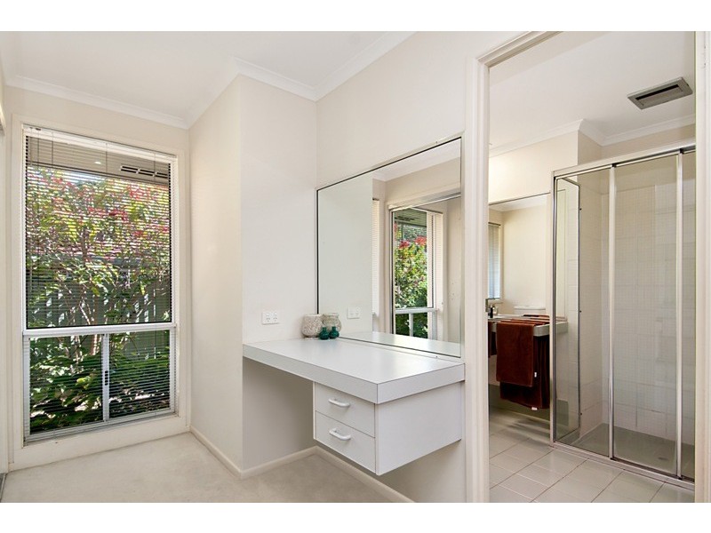 102 Karawatha Drive, Mountain Creek QLD 4557
