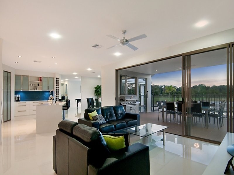 37 Mawhinney Road, Glenview QLD 4553