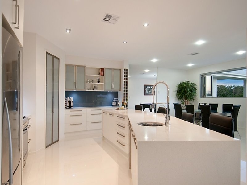 37 Mawhinney Road, Glenview QLD 4553