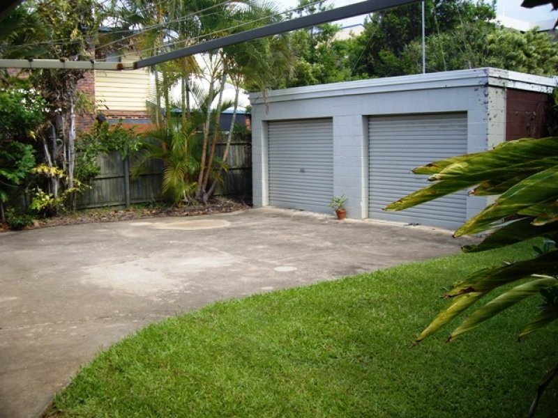23 Victor Street, Alexandra Headland QLD 4572