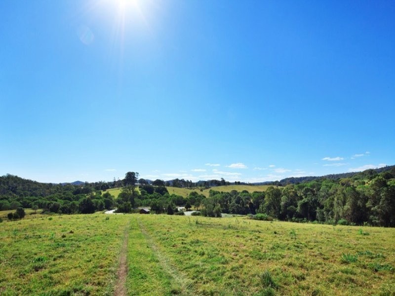 Mothar Mountain QLD 4570