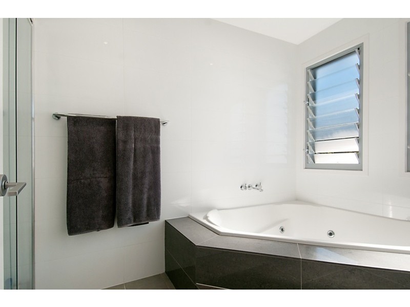 10 Lotte Place, Caloundra West QLD 4551
