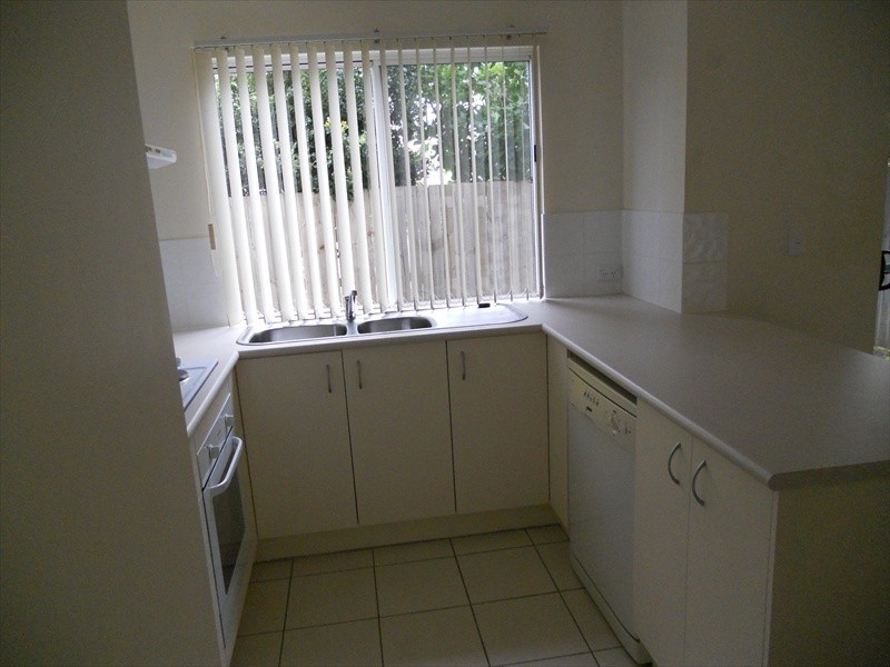 1/6 Low Street, Yandina QLD 4561