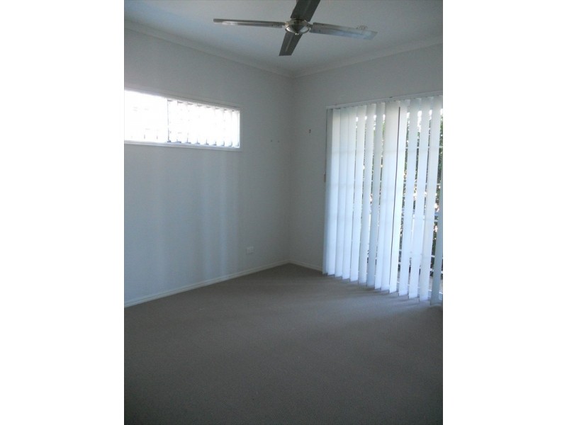 9 Irving Place, Sippy Downs QLD 4556