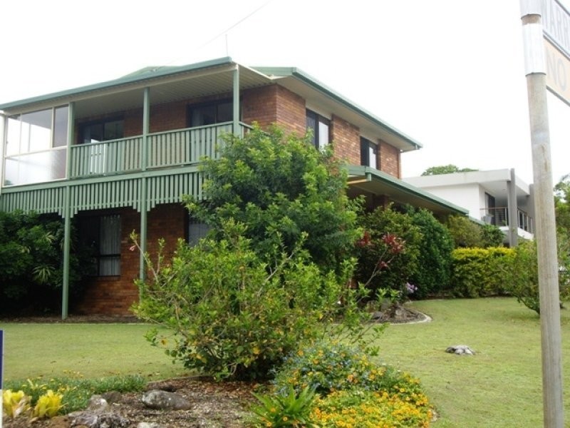 1 Warrina Court, Mooloolaba QLD 4557