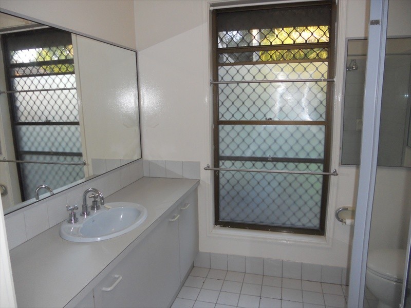 3 Candlewood Place, Mooloolaba QLD 4557