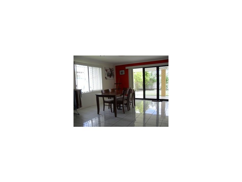 27 Dorian Crescent, Sippy Downs QLD 4556