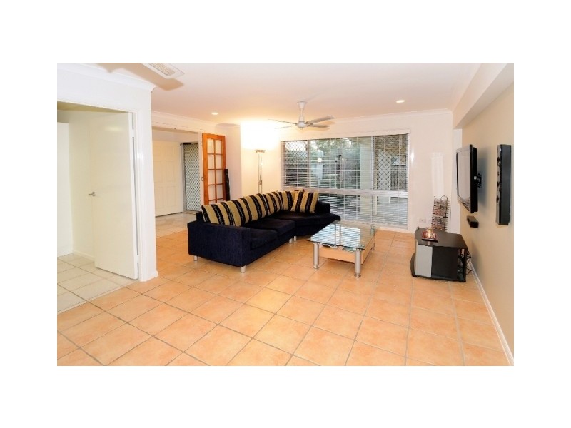 13 Rakumba Place, Mountain Creek QLD 4557