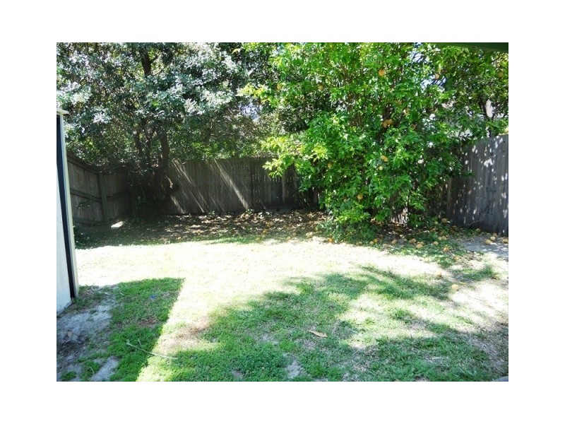 2/6 Goonawarra Drive, Mooloolaba QLD 4557