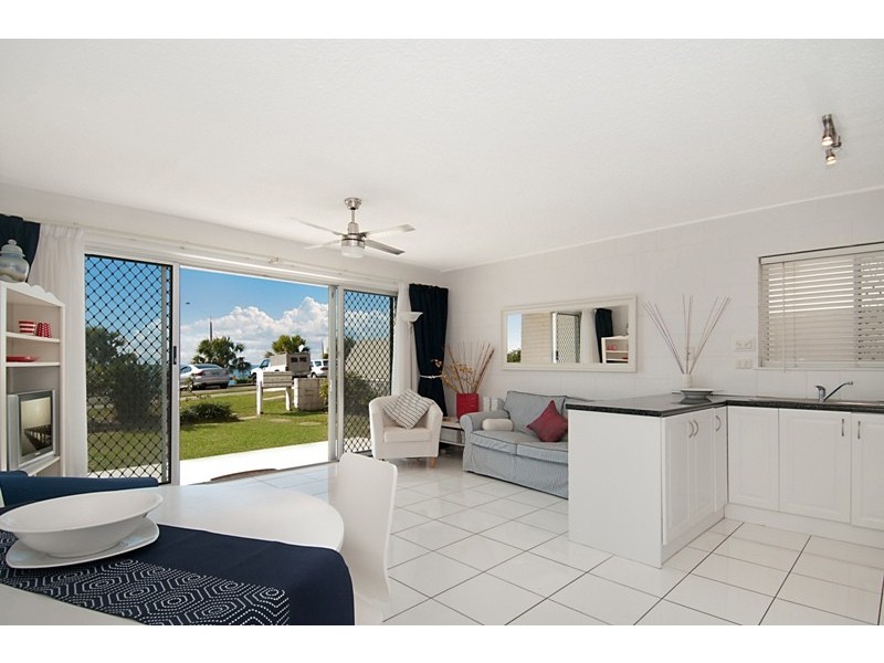 U 2  Harbour Lights, 6 Marina Wk, Alexandra Headland QLD 4572